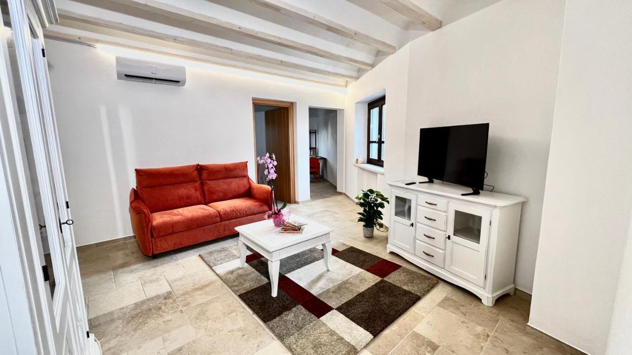 基拉索勒La Casa Di Natalie公寓 外观 照片